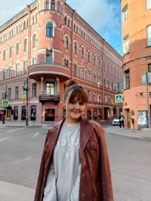 Alina M Author Image